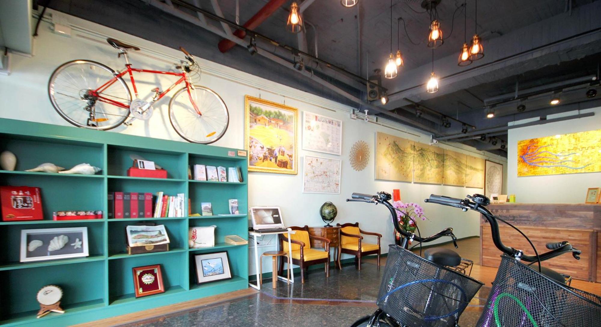 Dongning Atlas Hotel Tainan Luaran gambar
