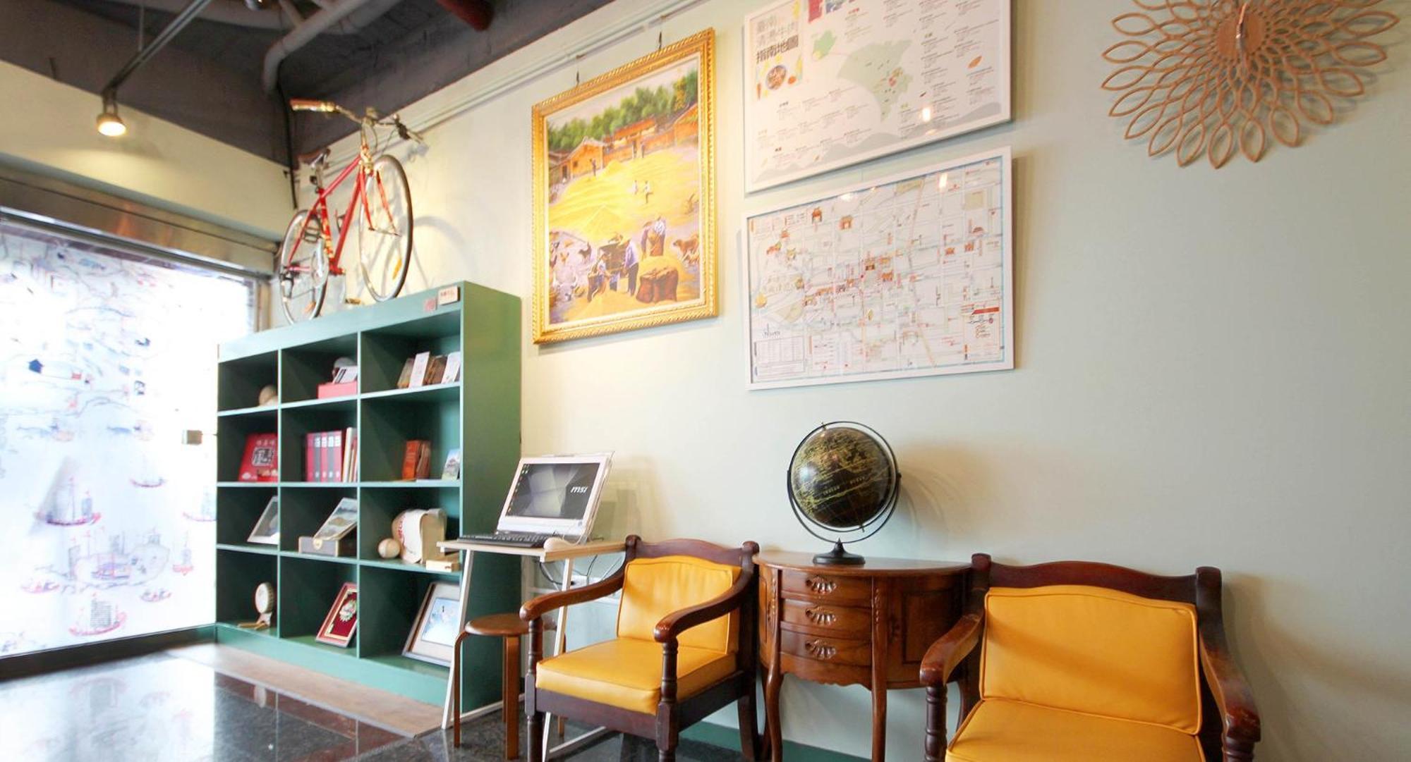 Dongning Atlas Hotel Tainan Luaran gambar