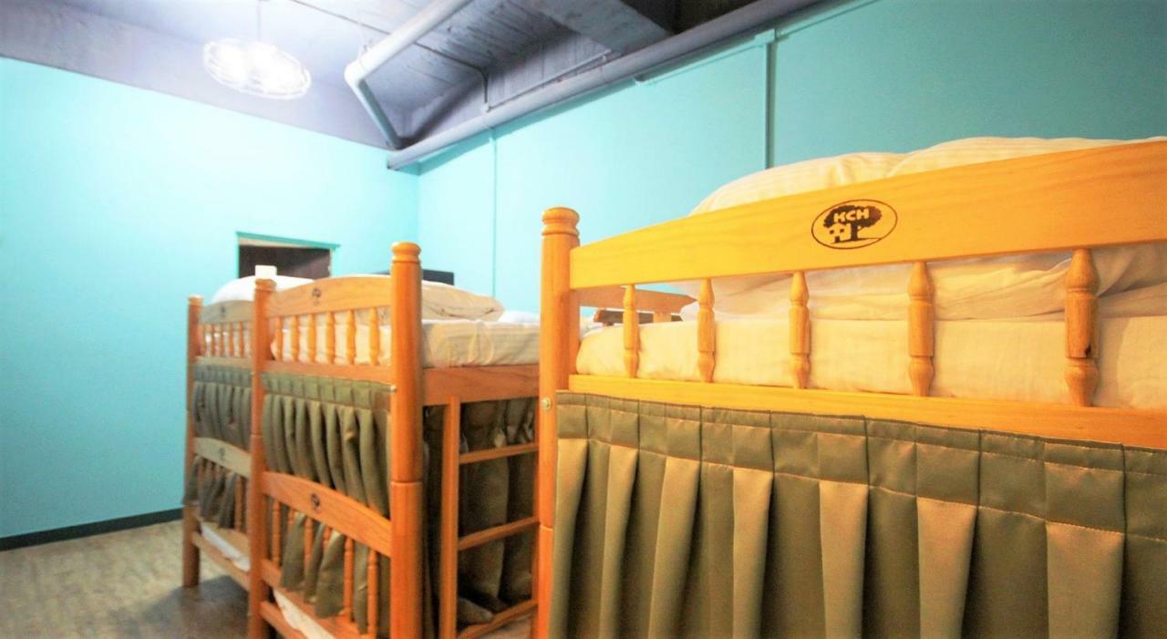 Dongning Atlas Hotel Tainan Luaran gambar