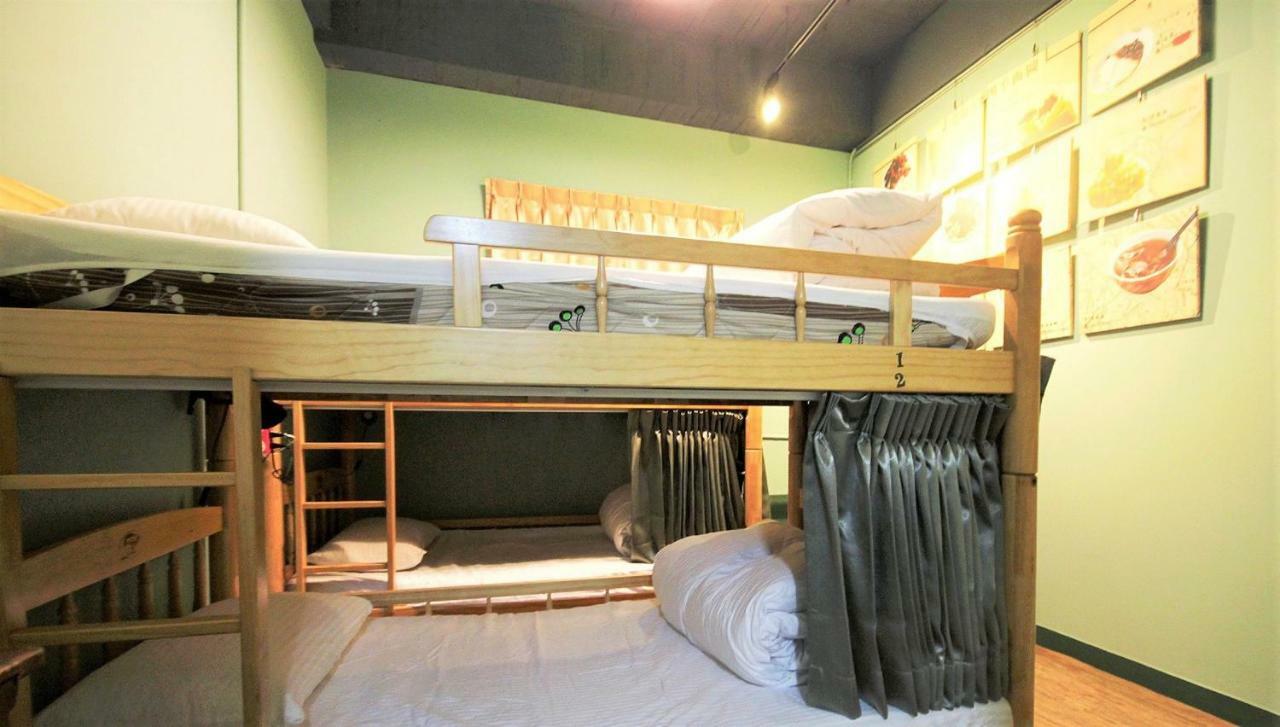 Dongning Atlas Hotel Tainan Luaran gambar