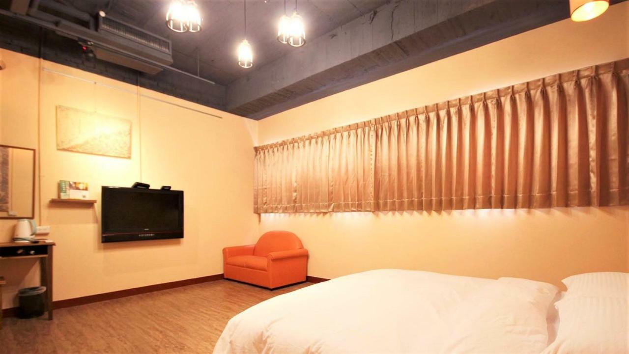 Dongning Atlas Hotel Tainan Luaran gambar