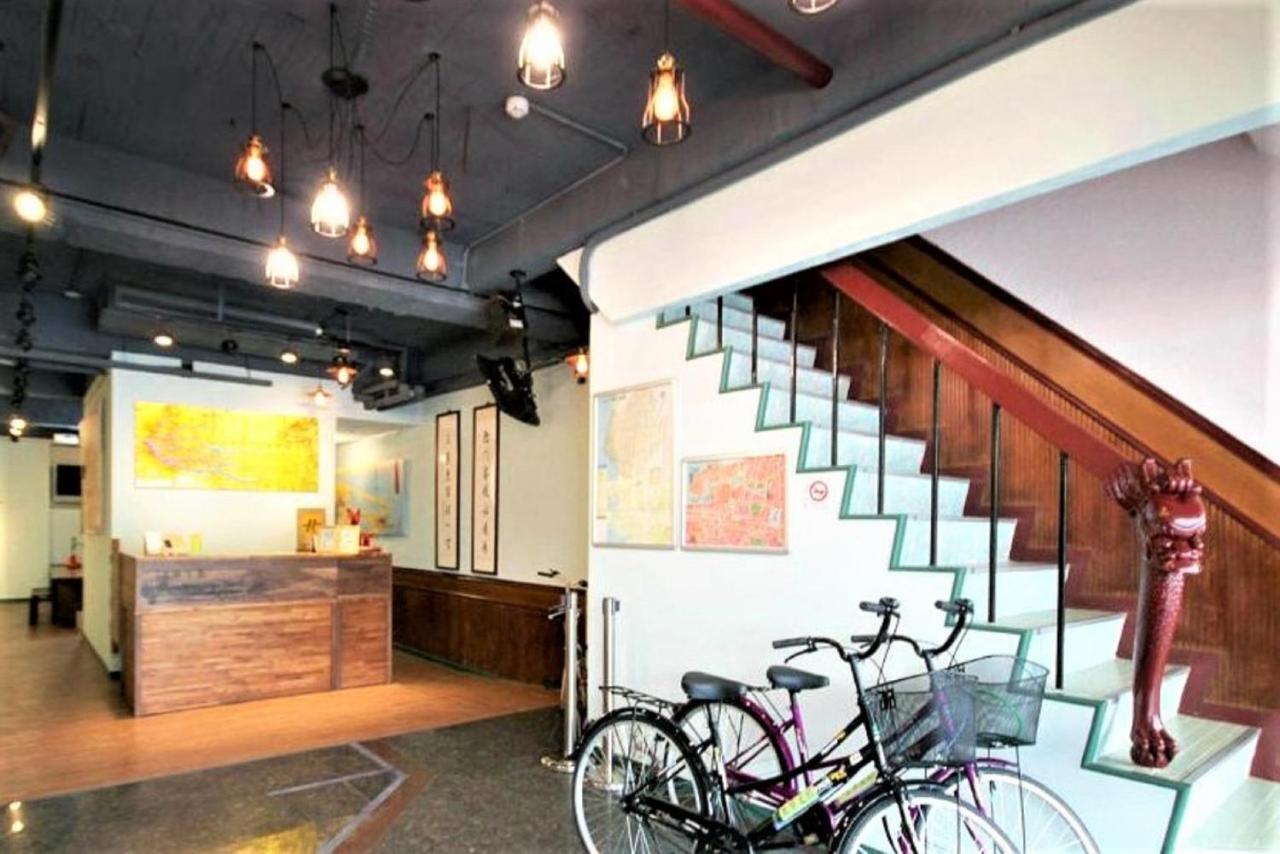Dongning Atlas Hotel Tainan Luaran gambar