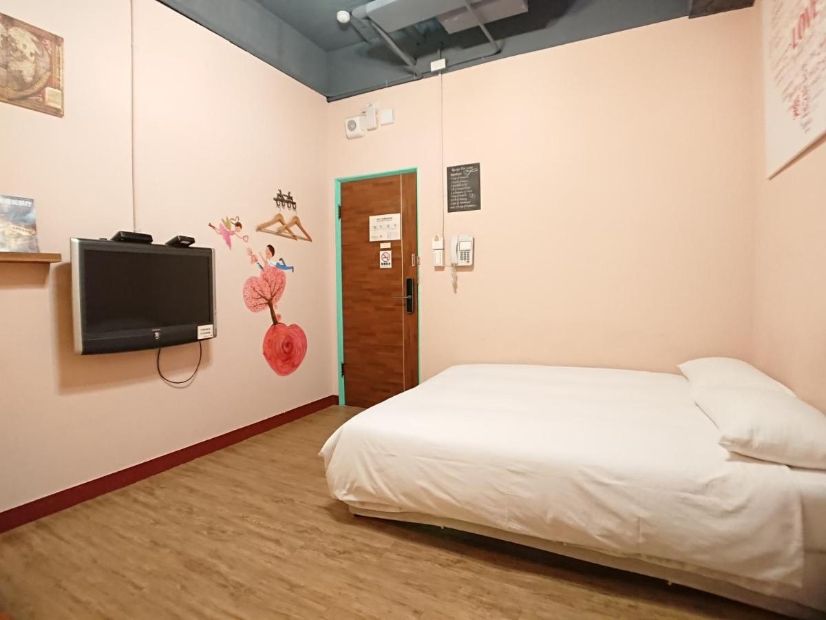 Dongning Atlas Hotel Tainan Luaran gambar