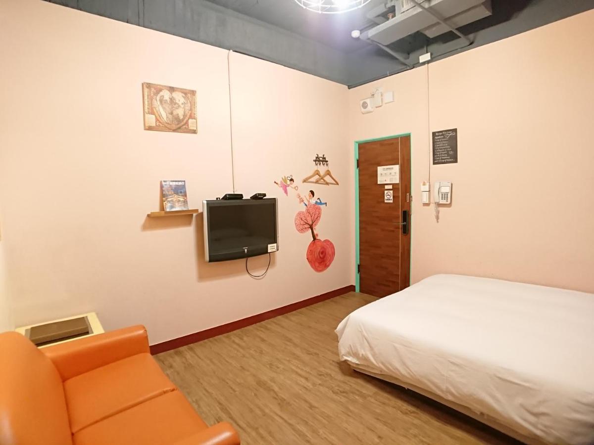 Dongning Atlas Hotel Tainan Luaran gambar