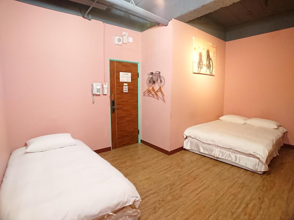 Dongning Atlas Hotel Tainan Luaran gambar