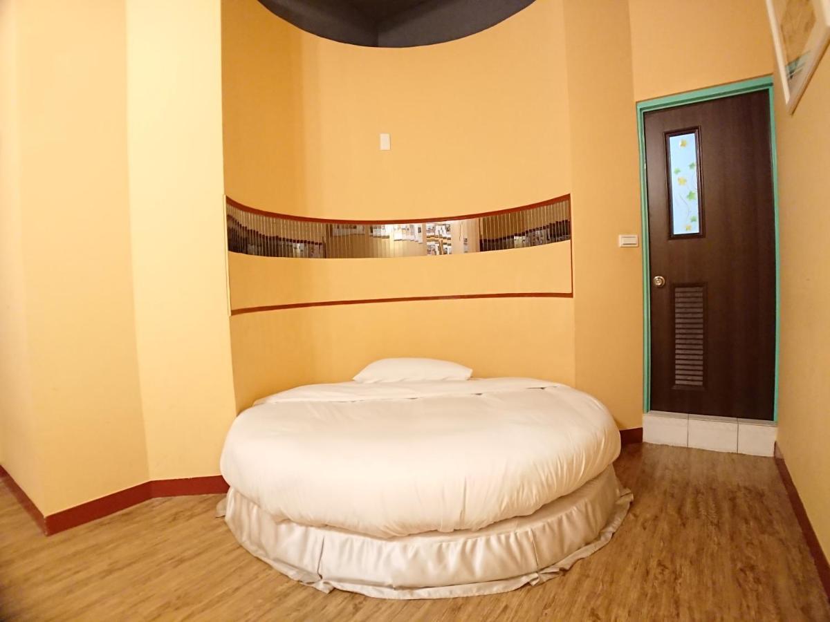 Dongning Atlas Hotel Tainan Luaran gambar